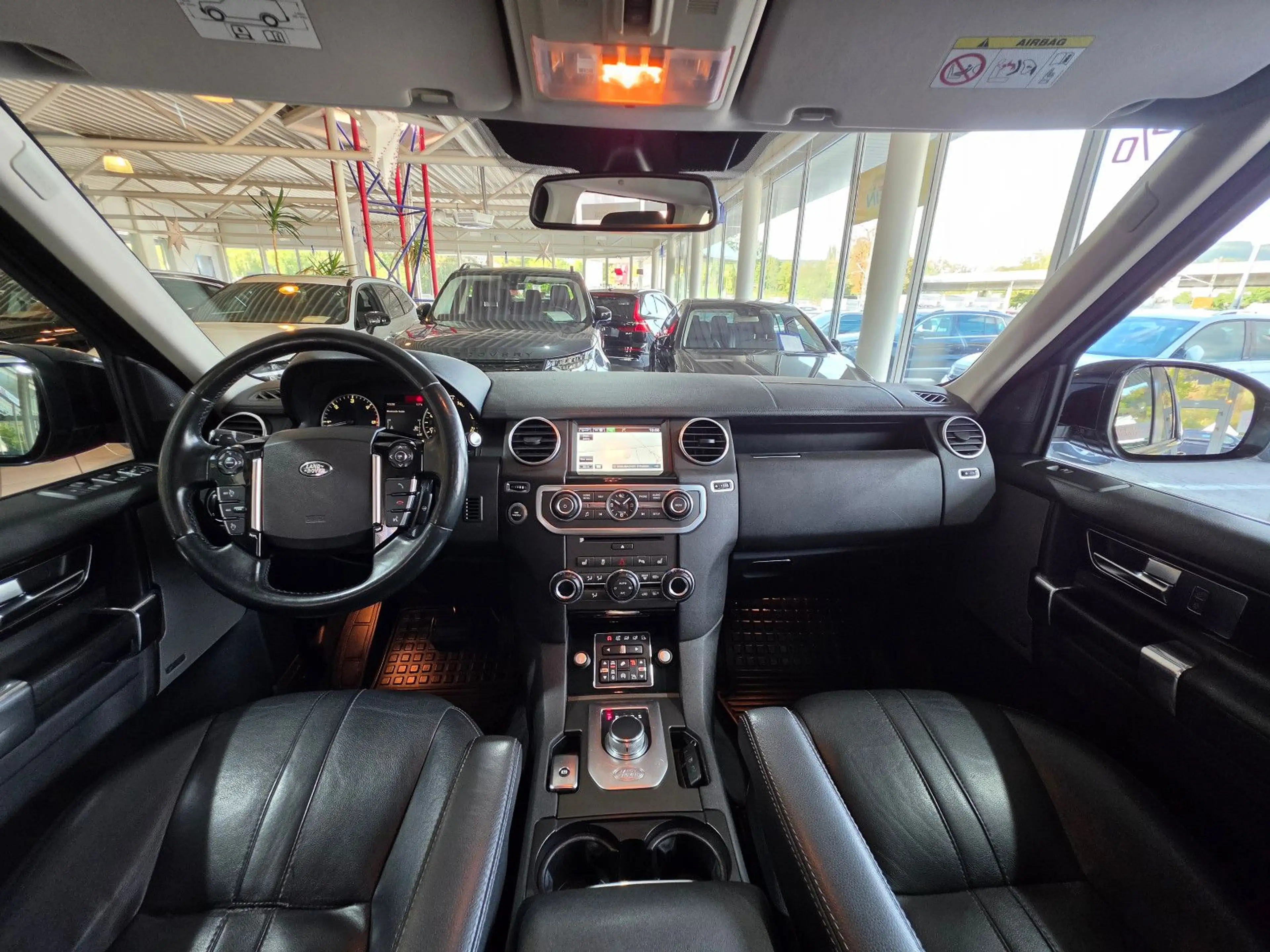 Land Rover Discovery 4 HSE SDV6+STANDH.+MERIDIAN+PANO+AHK+ — photo 4