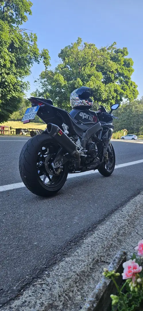 Aprilia RSV4 r Noir - 1