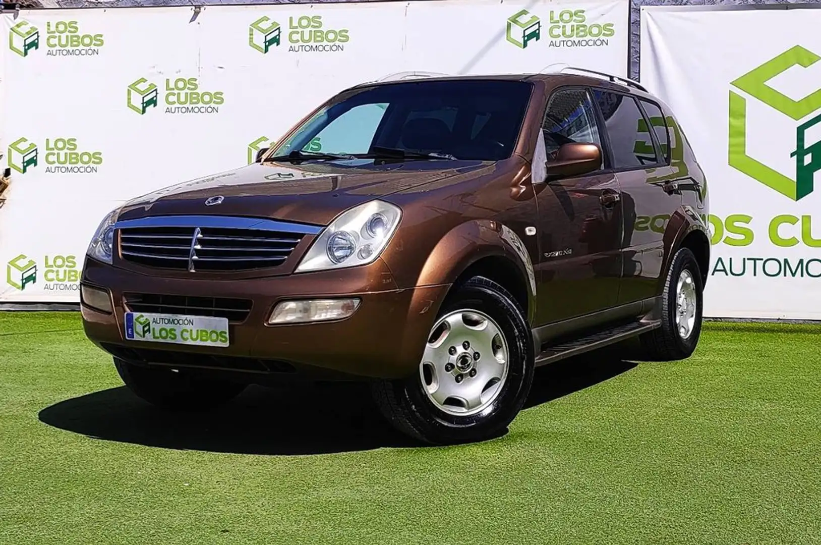 SsangYong Rexton RX 290 PLUS AUTO Marrón - 1