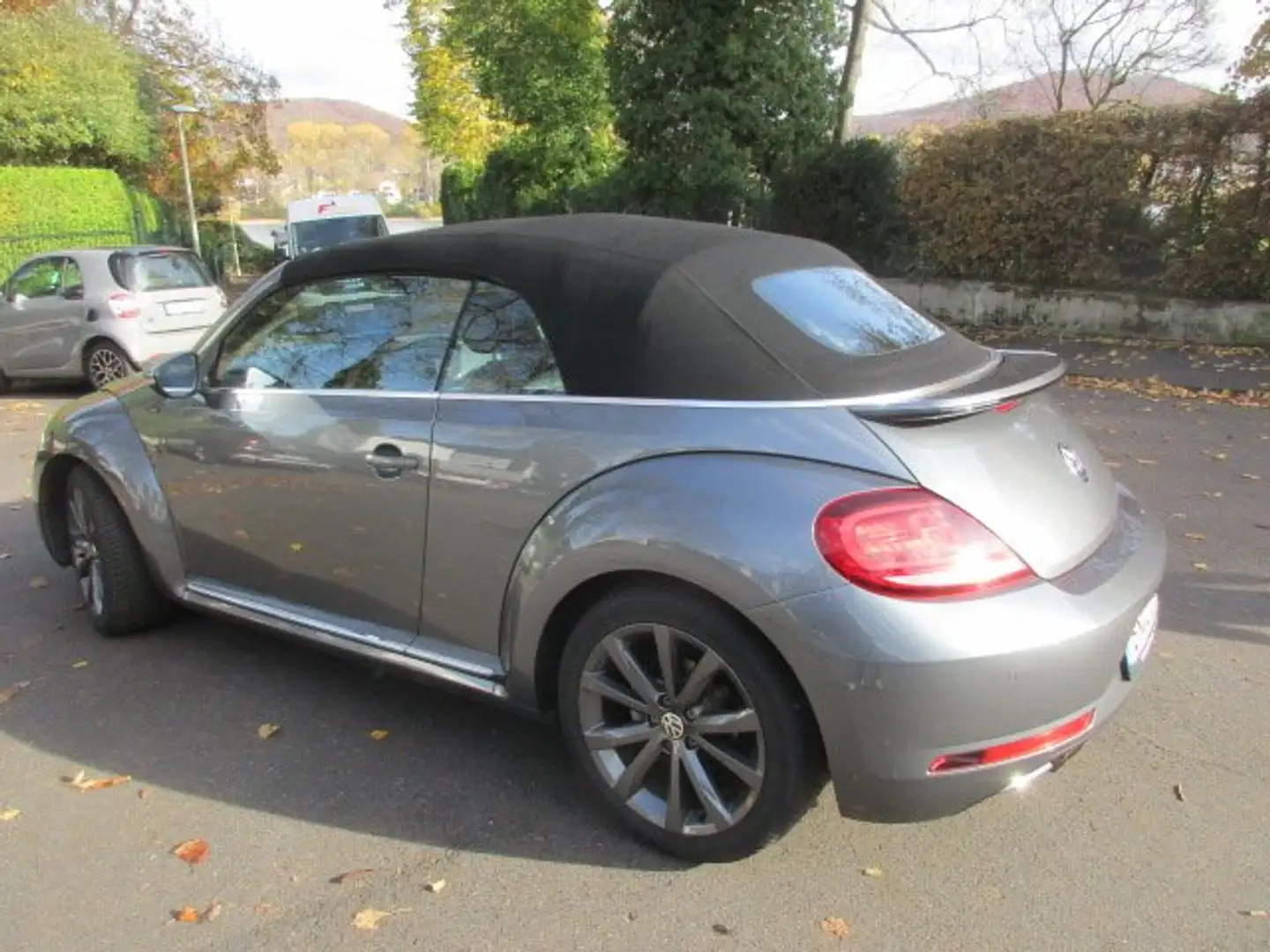 Volkswagen Beetle Beetle Cabriolet 1.4 TSI DSG Motion Techn Allstar Grau - 1