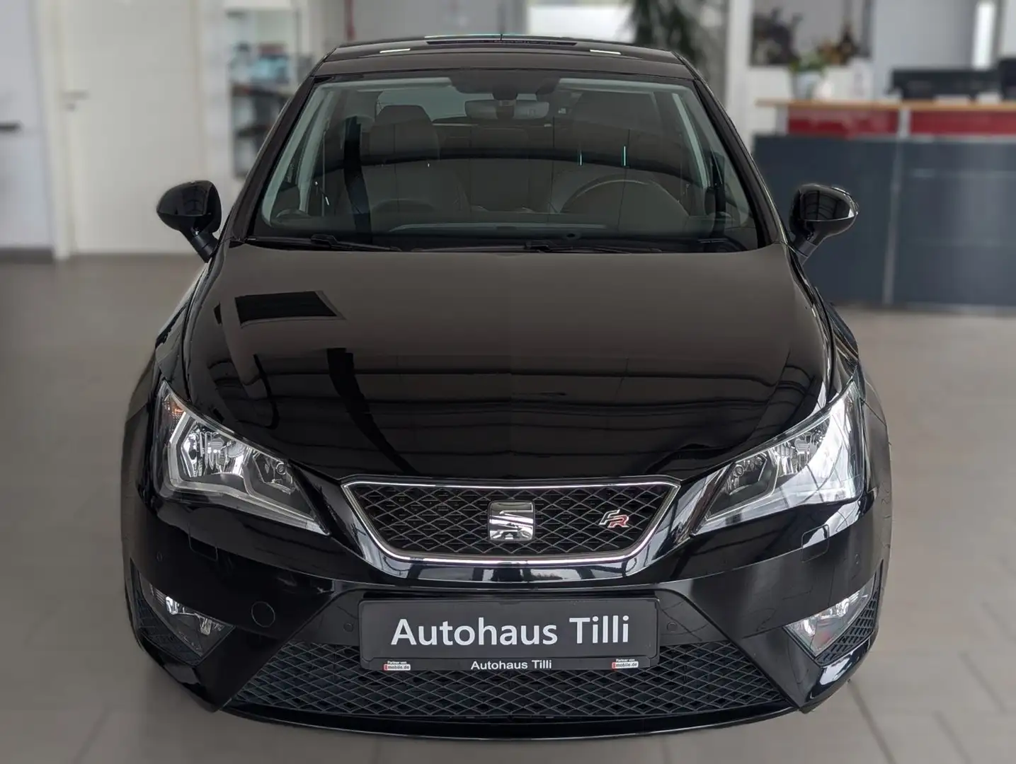 SEAT Ibiza 1.0 TSI FR DSG /Pano /Navi /SHZ /PDC Schwarz - 2