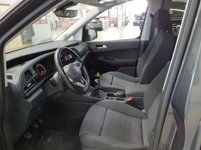 Volkswagen Caddy view 7