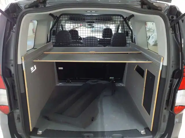 Volkswagen Caddy view 15