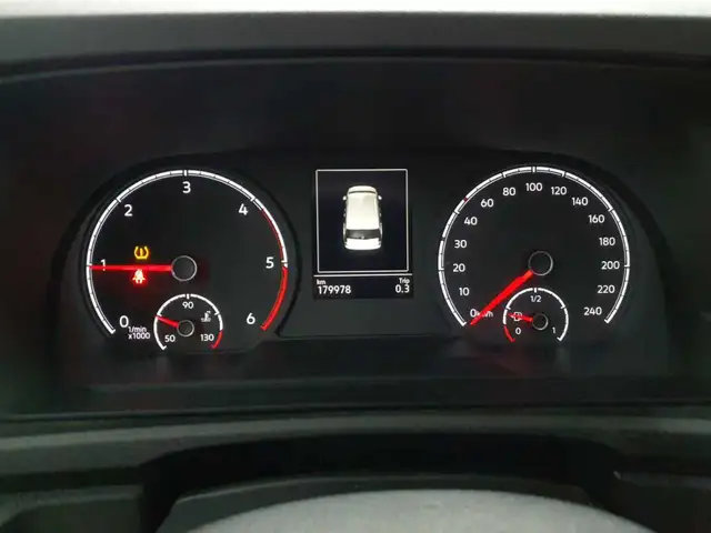 Volkswagen Caddy view 11