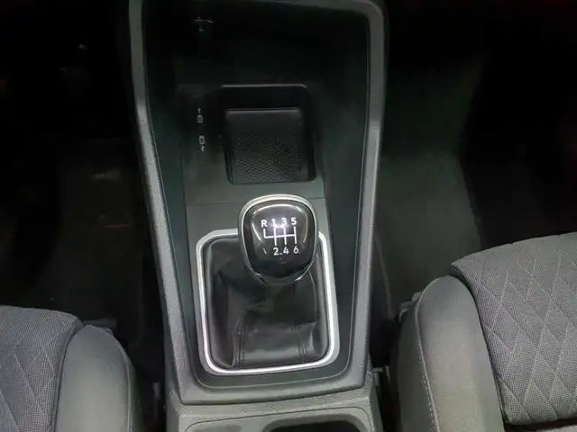 Volkswagen Caddy view 10