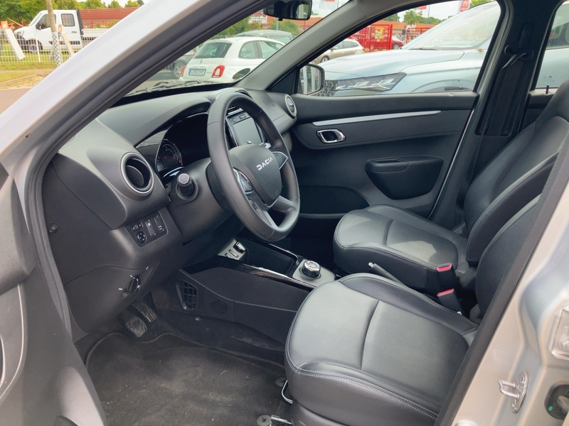 Dacia Spring 100 %ELECTRIC*Klima*Automatik*Radio — photo 12