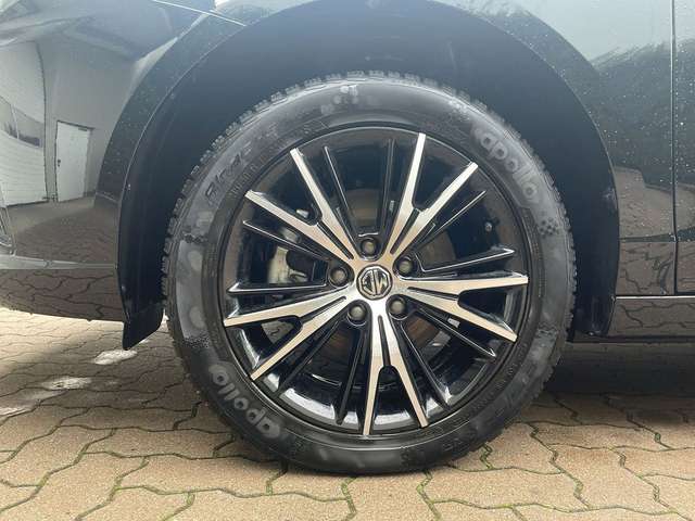 MG MG5 Luxury 61 KWh ACC LED