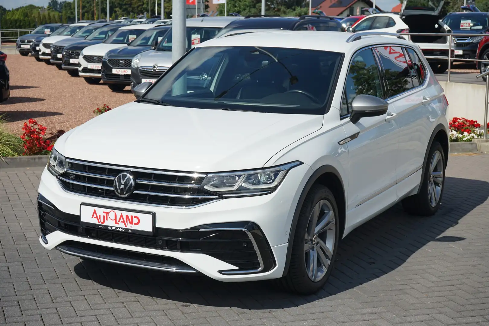 Volkswagen Tiguan Allspace 2.0 TDI R-Line 4M LED AHK ACC Blanc - 2