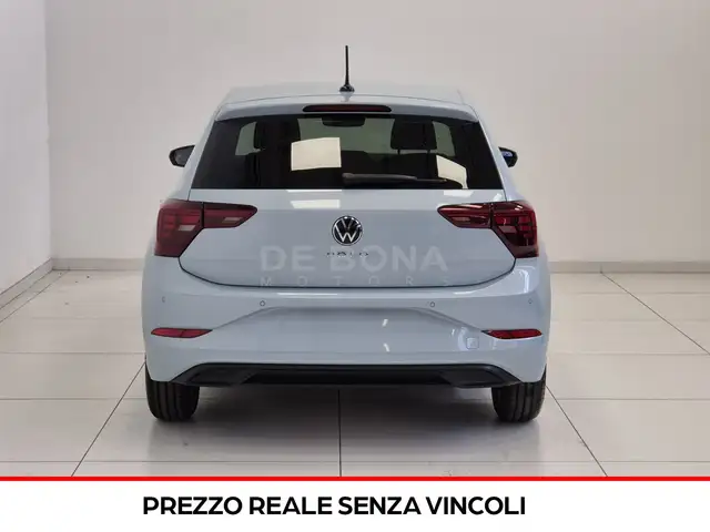 Volkswagen Polo view 5