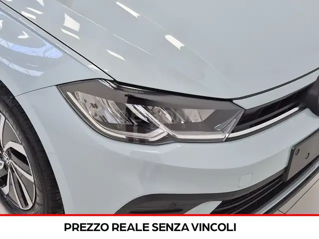 Volkswagen Polo view 14