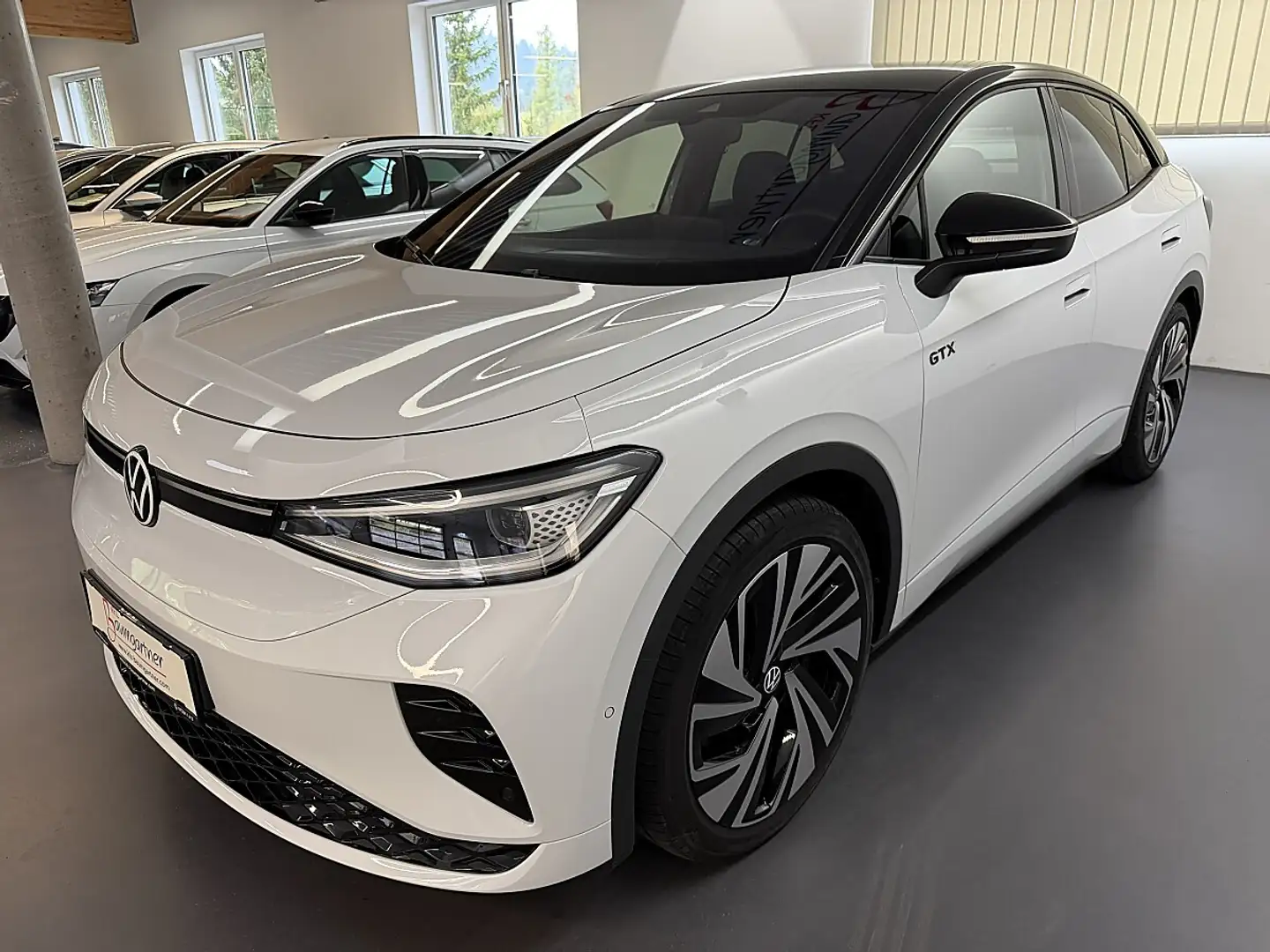 Volkswagen ID.5 GTX 77kWh *Matrix-LED*NAVI*ACC*PANO*Teilleder*S... Weiß - 2