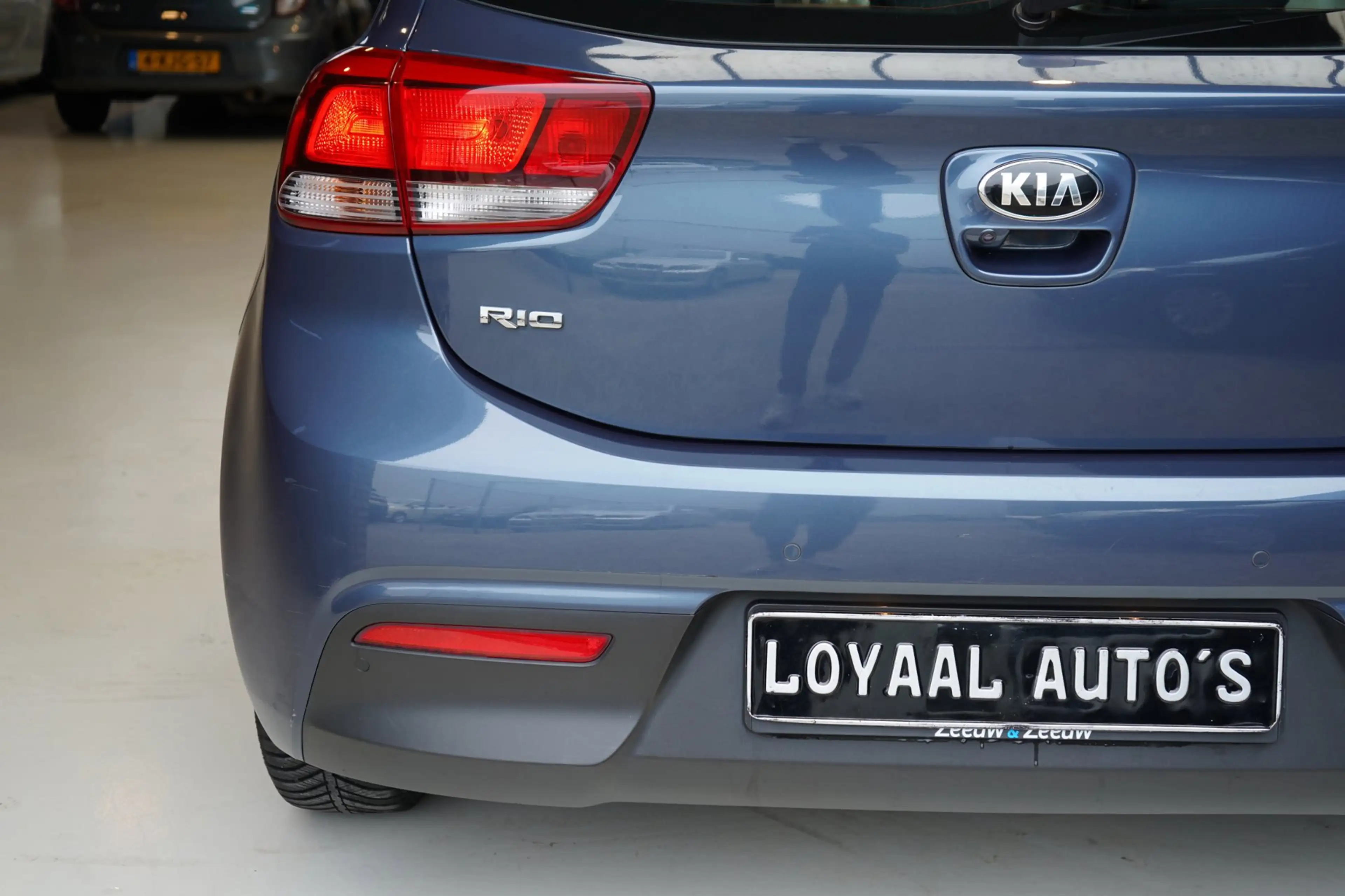 Kia Rio 1.0 TGDI ComfortPlusLine Navigator | ACHTERUITRIJC — photo 13
