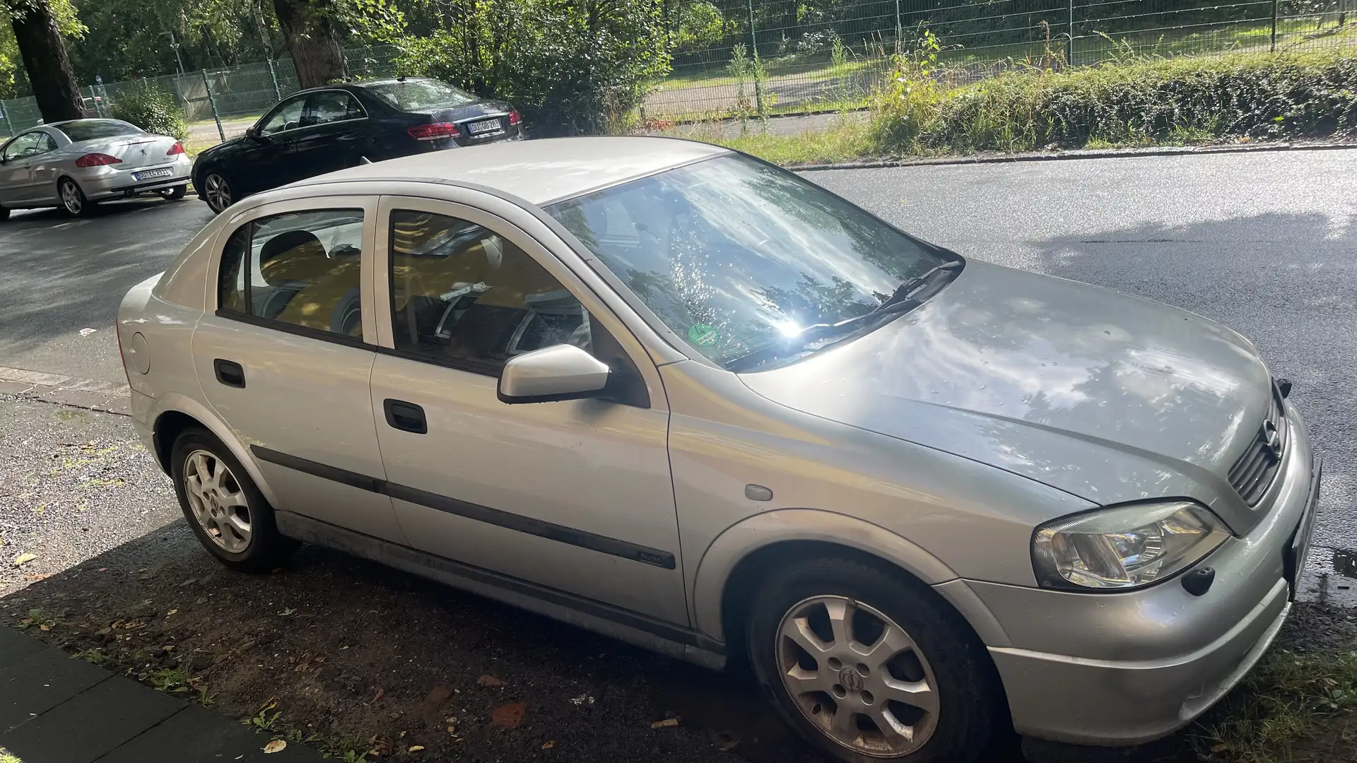 Opel Astra Automatik G CC alle Season Reifen - 1