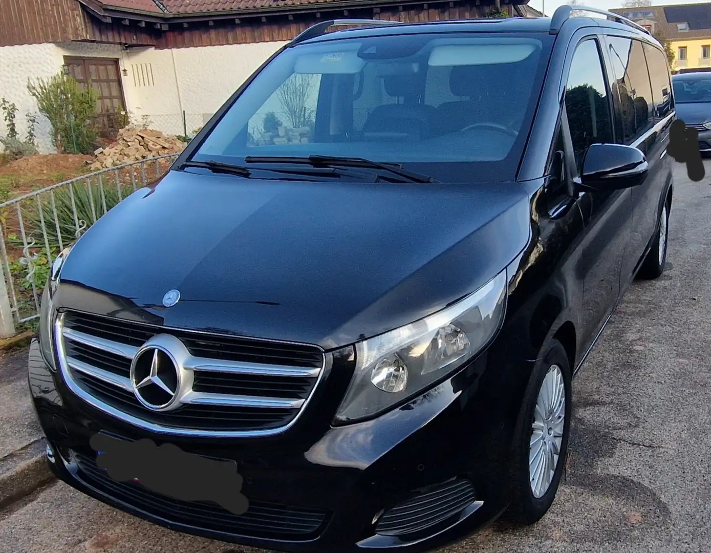 Mercedes-Benz V 250 d extralang 7G-TRONIC SCORE Negru - 2