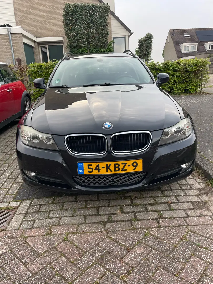 BMW 318 i Business Line Zwart - 1