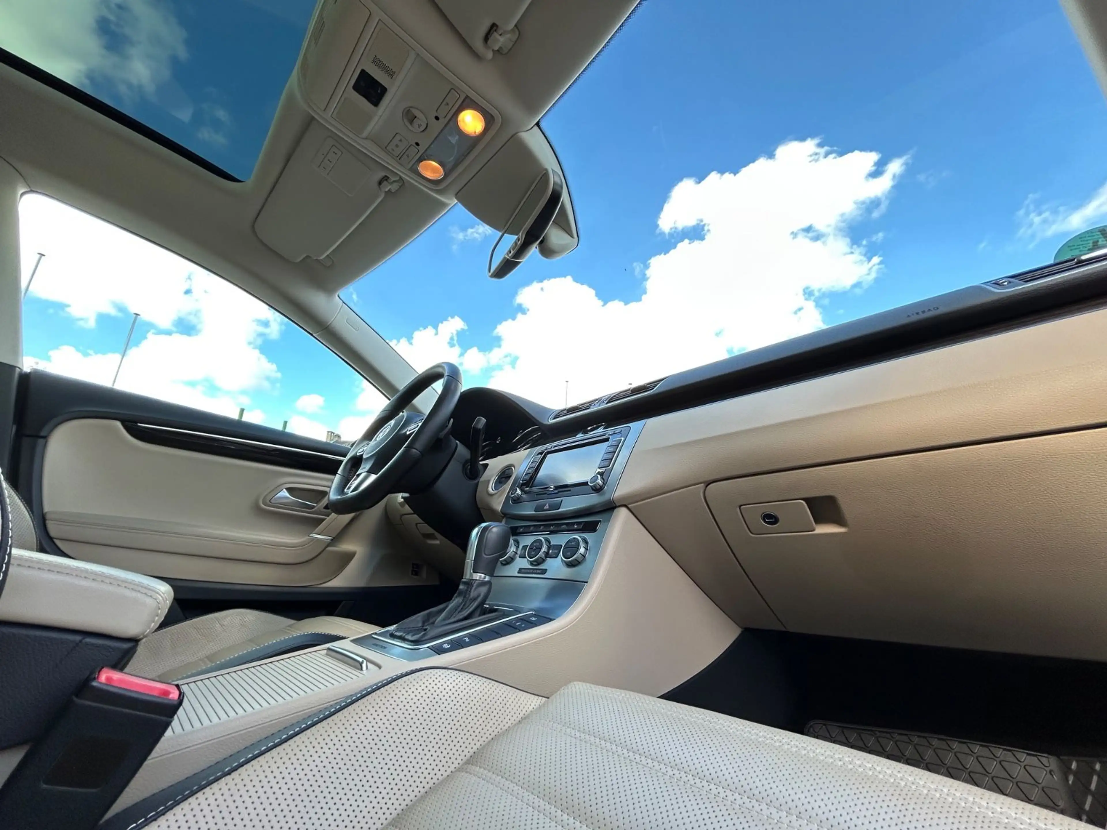 Volkswagen CC R-LINE STAND-HZ + SITZBEL + KAMERA + PANO — photo 15