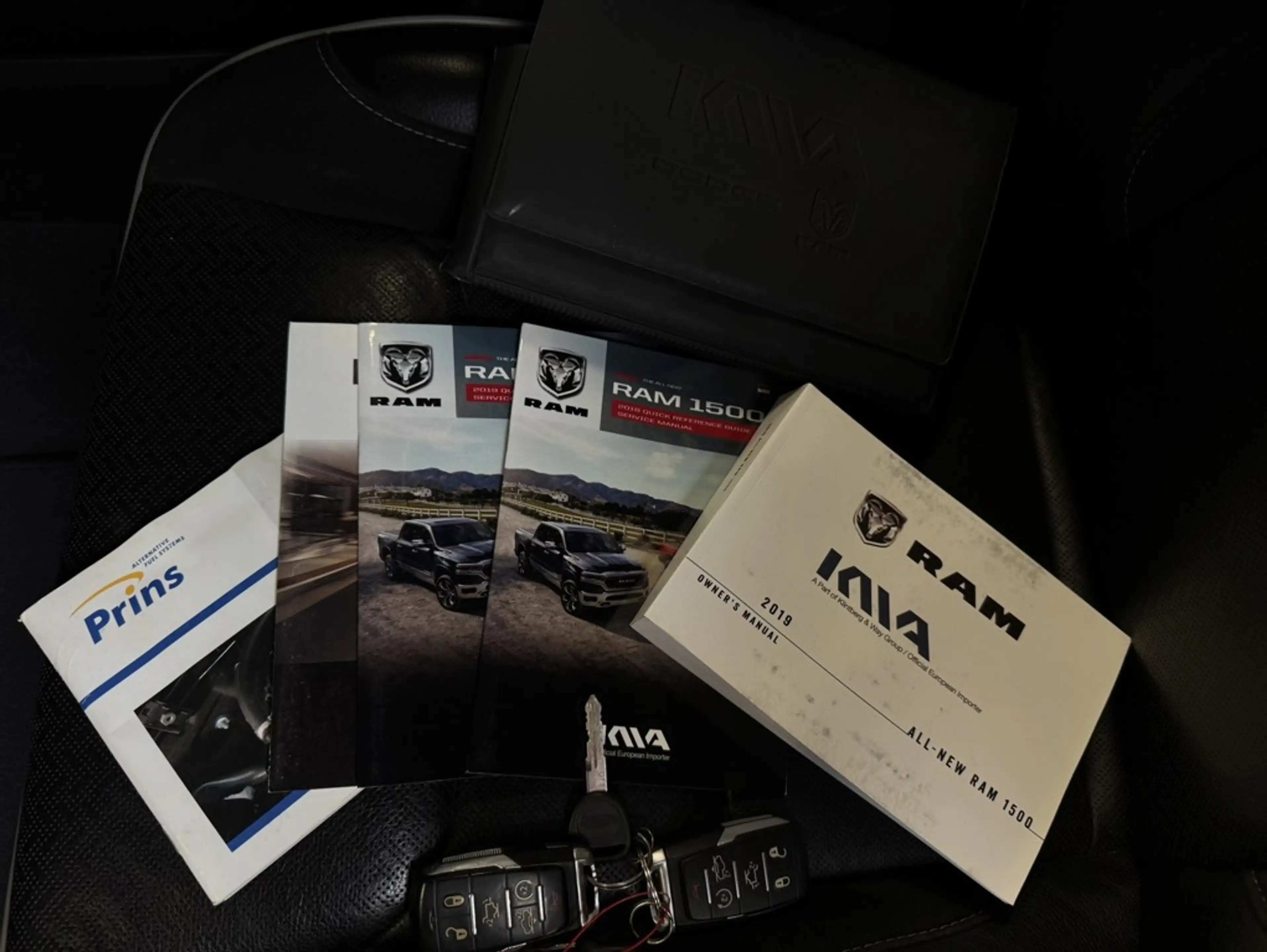 Dodge RAM 1500 LARAMIE NIGHT 5.7L V8, LAGE BIJTELLING, PANO, — photo 14