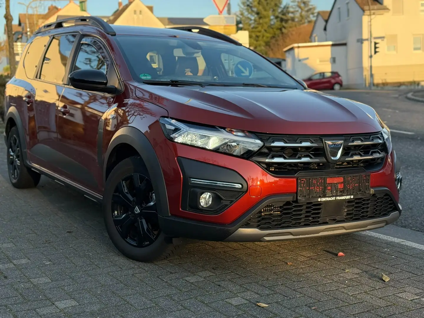 Dacia Jogger EXTREME/1.HAND/APPLE CAR/LPG-GAS-BENZIN/7-SITZTER Orange - 1