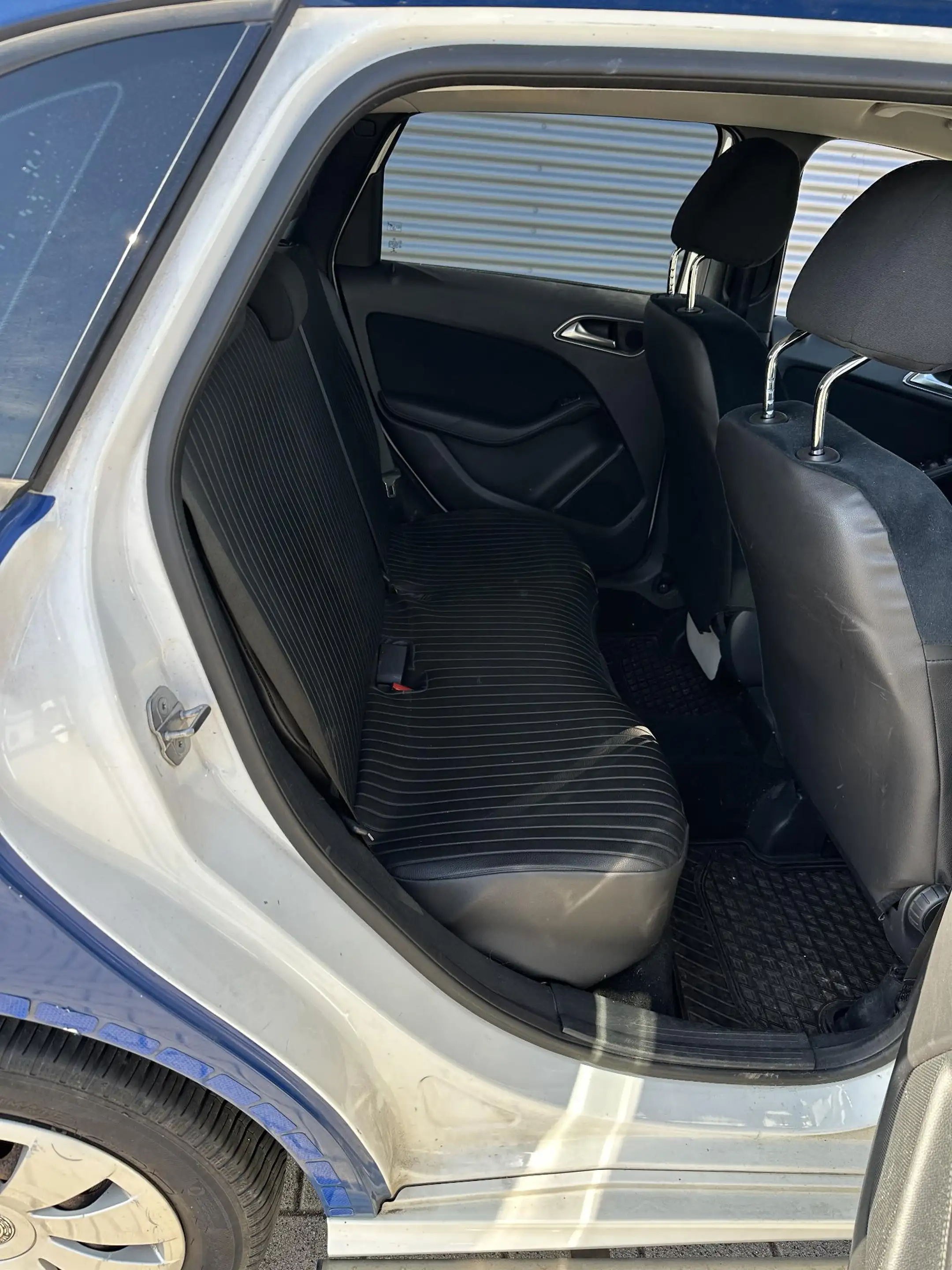 Mercedes-Benz B 220 d Ambition automaat — photo 7