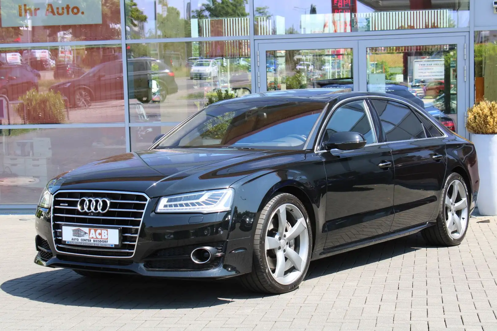 Audi A8 3.0 TDI qu. Lang ACC Matrix Pano RSE Bose 21" Schwarz - 2