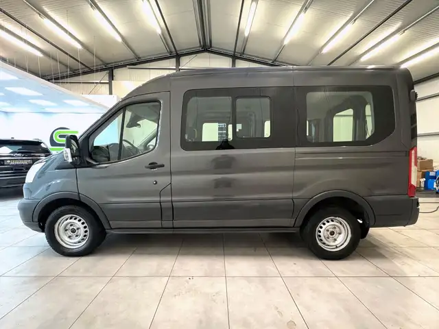 Ford Transit view 4