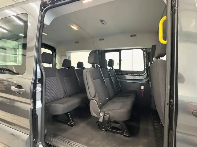 Ford Transit view 11