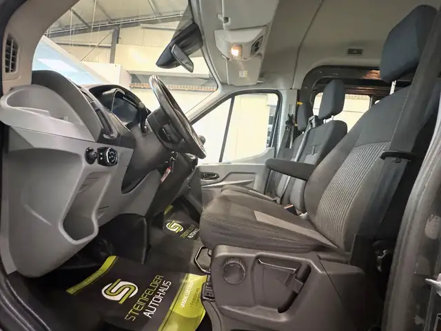 Ford Transit view 9