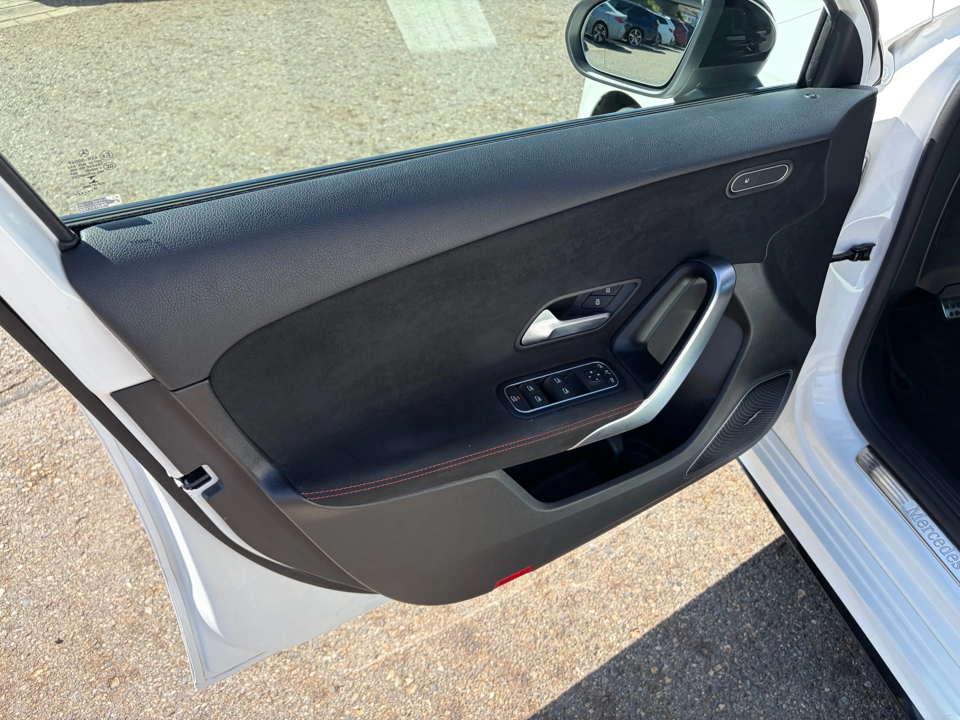 Mercedes-Benz A 200 AMG Line A 200 Sportpaket DAB — photo 11