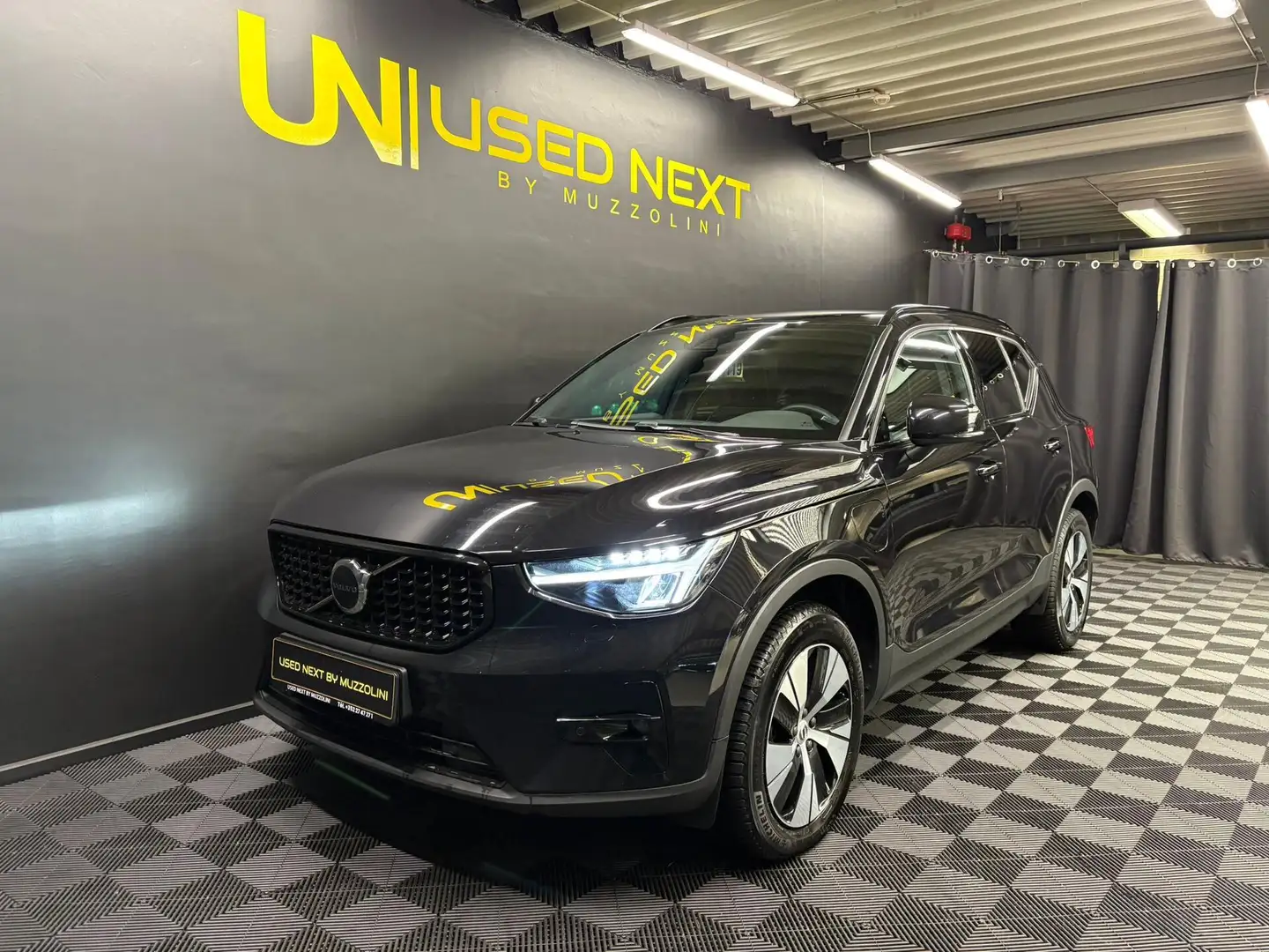 Volvo XC40 T5 Plus Dark PHEV 262CV Noir - 1