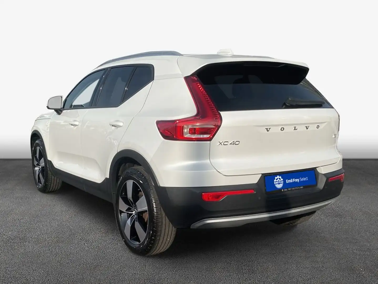 Volvo XC40 XC40 T2 Momentum Pro ''Thors Hammer'' * RFC Blanc - 2