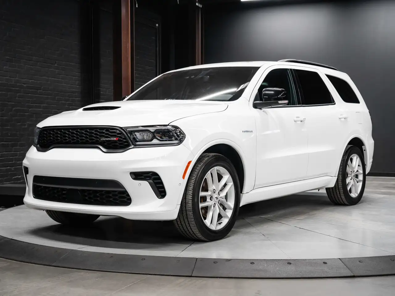 Dodge Durango снимка Dodge Durango