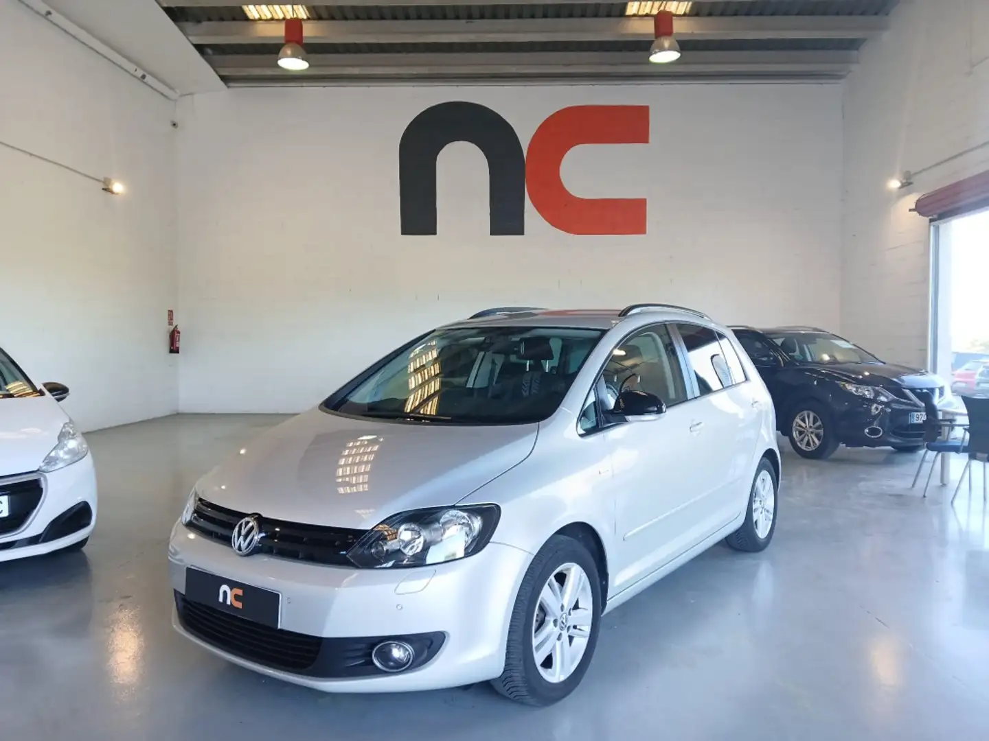 Volkswagen Golf Plus 1.2TSI Advance Gris - 1