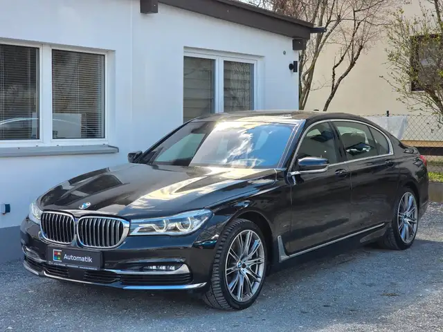 BMW 750 Li xDrive *Doppel Pano*Massage*Head Up