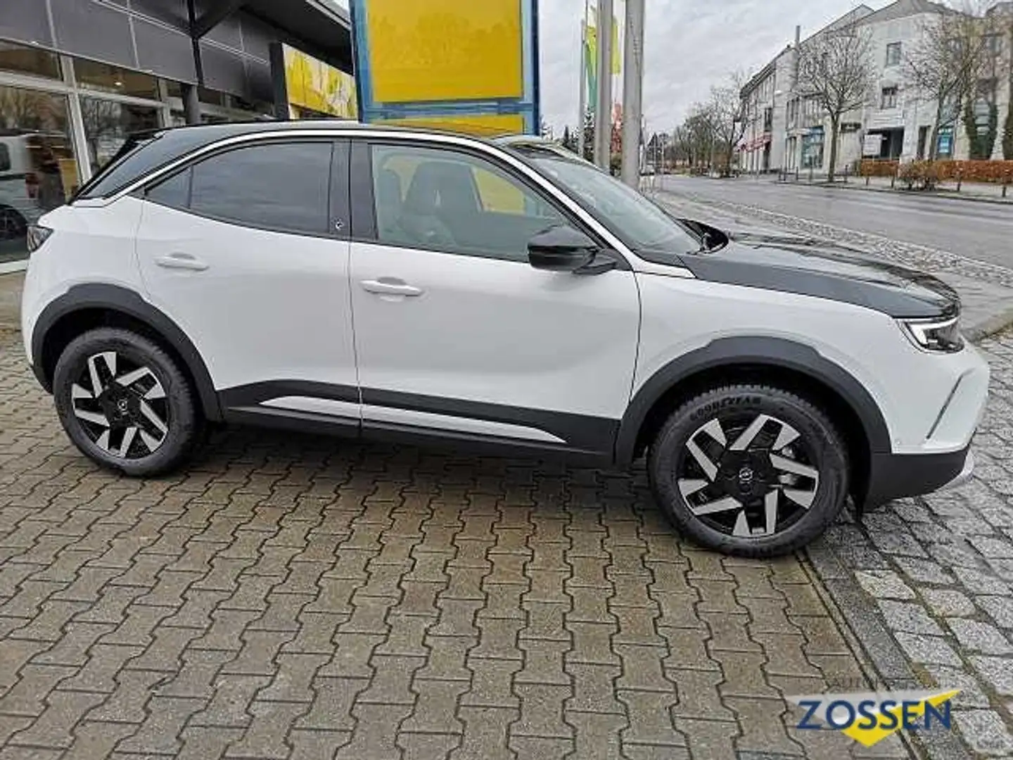Opel Mokka -e Elegance Automatik Navi Matrix-Licht Weiß - 2