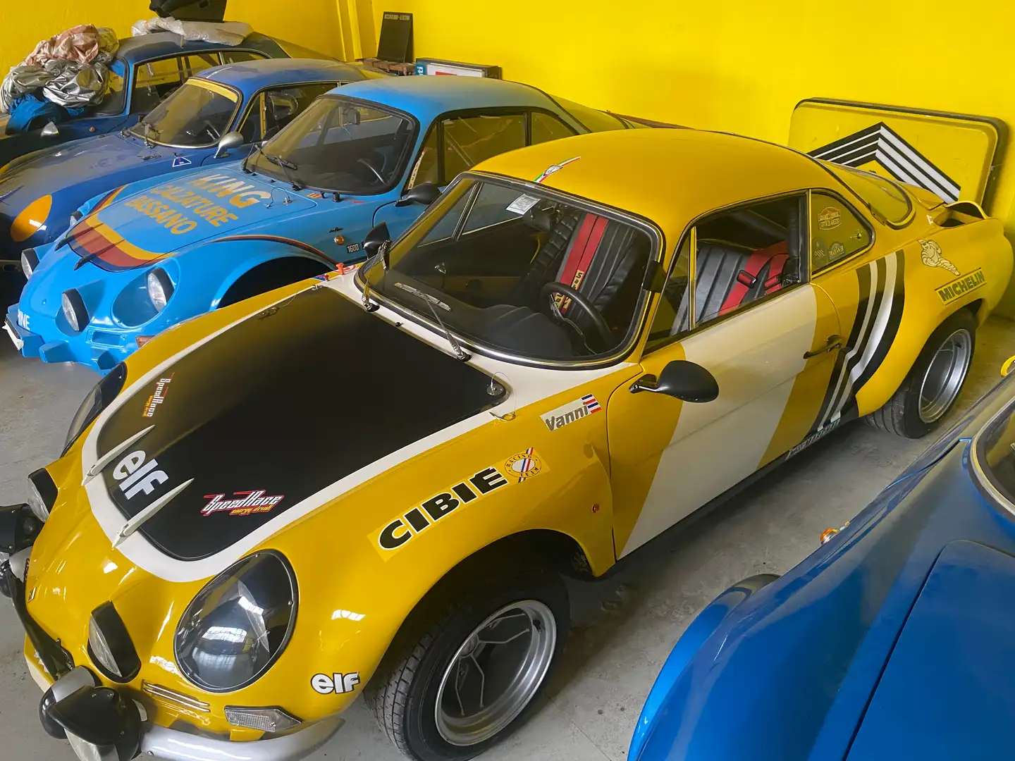 Renault Alpine A110 - 2