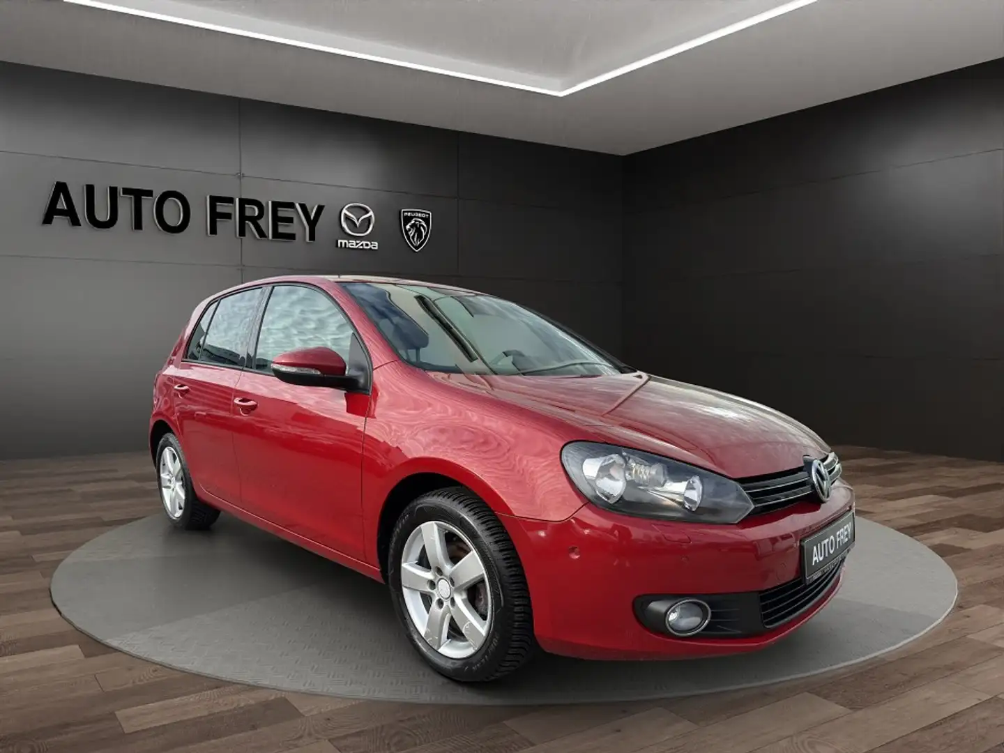 Volkswagen Golf VI 86PS Comfortline KAMERA+EPH+SITZHEIZUNG+TEMPOMA Piros - 1