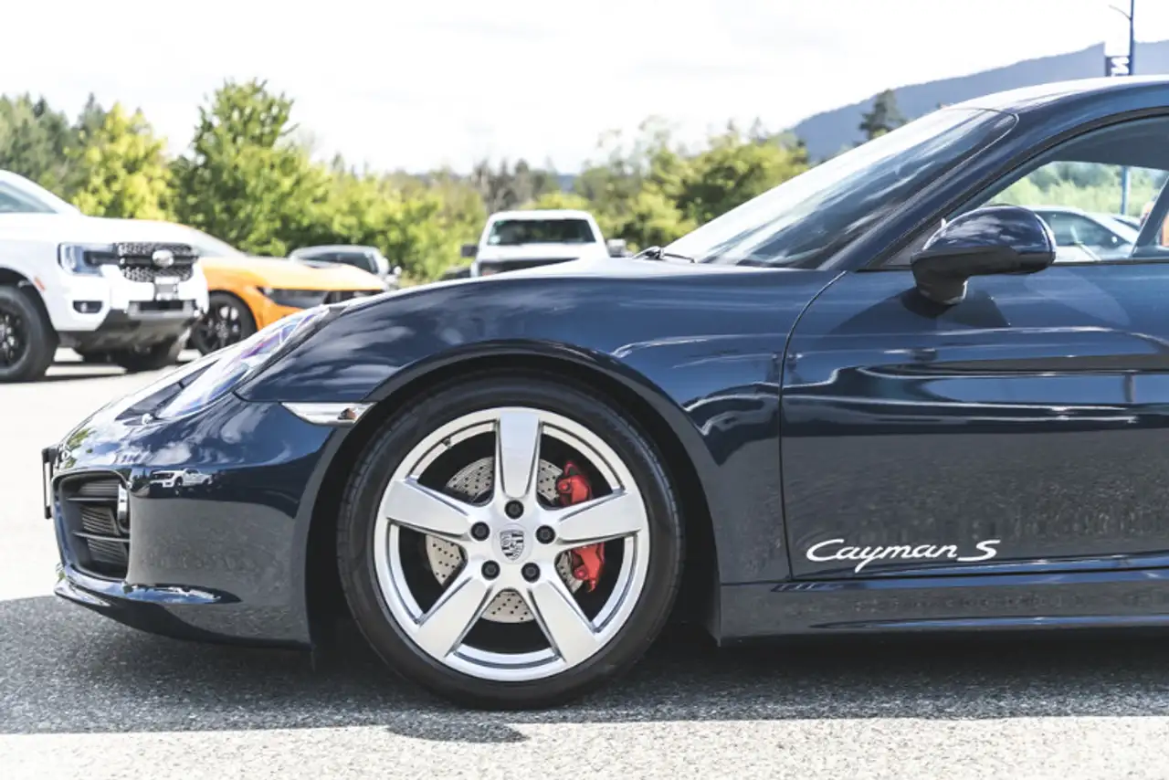 Porsche Cayman снимка Porsche Cayman