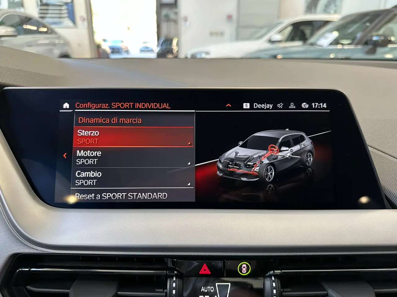 BMW 1 Series d xdrive Advantage Auto Carplay IVA Esposta, миниатюра 17