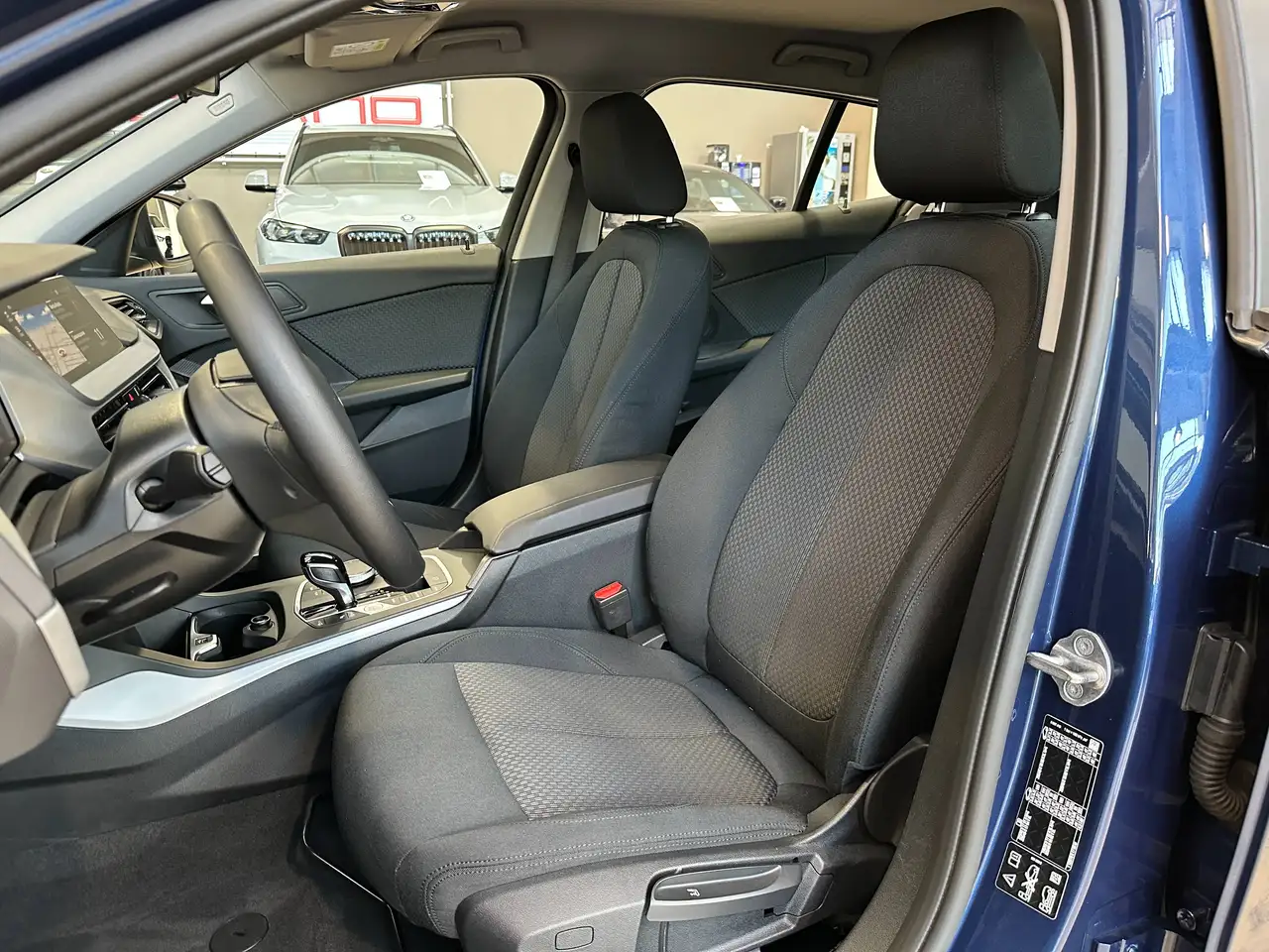 BMW 1 Series d xdrive Advantage Auto Carplay IVA Esposta, миниатюра 9