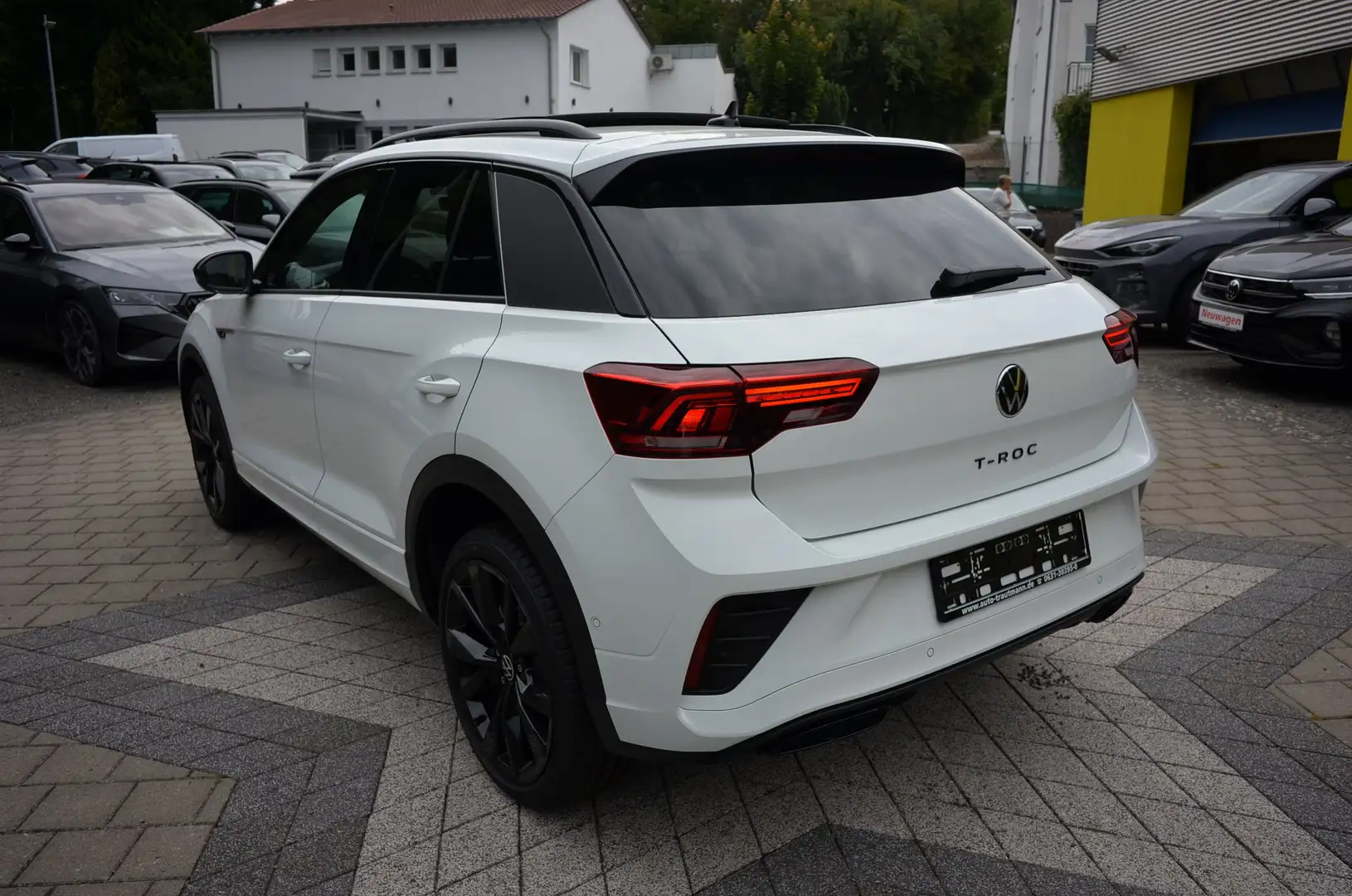 Volkswagen T-Roc 1.5 TSI DSG R Line+19+AHK+Panoramadach+IQ Weiß - 2