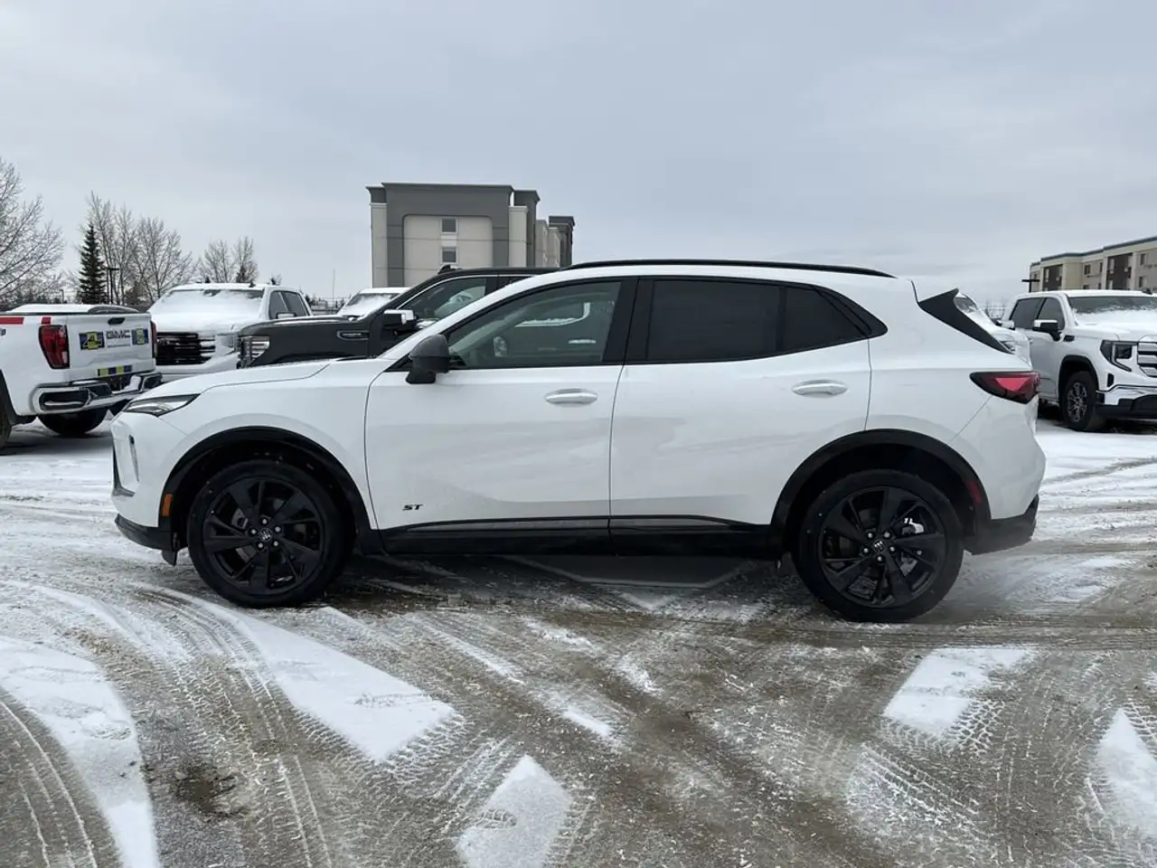 Buick Envision photo Buick Envision