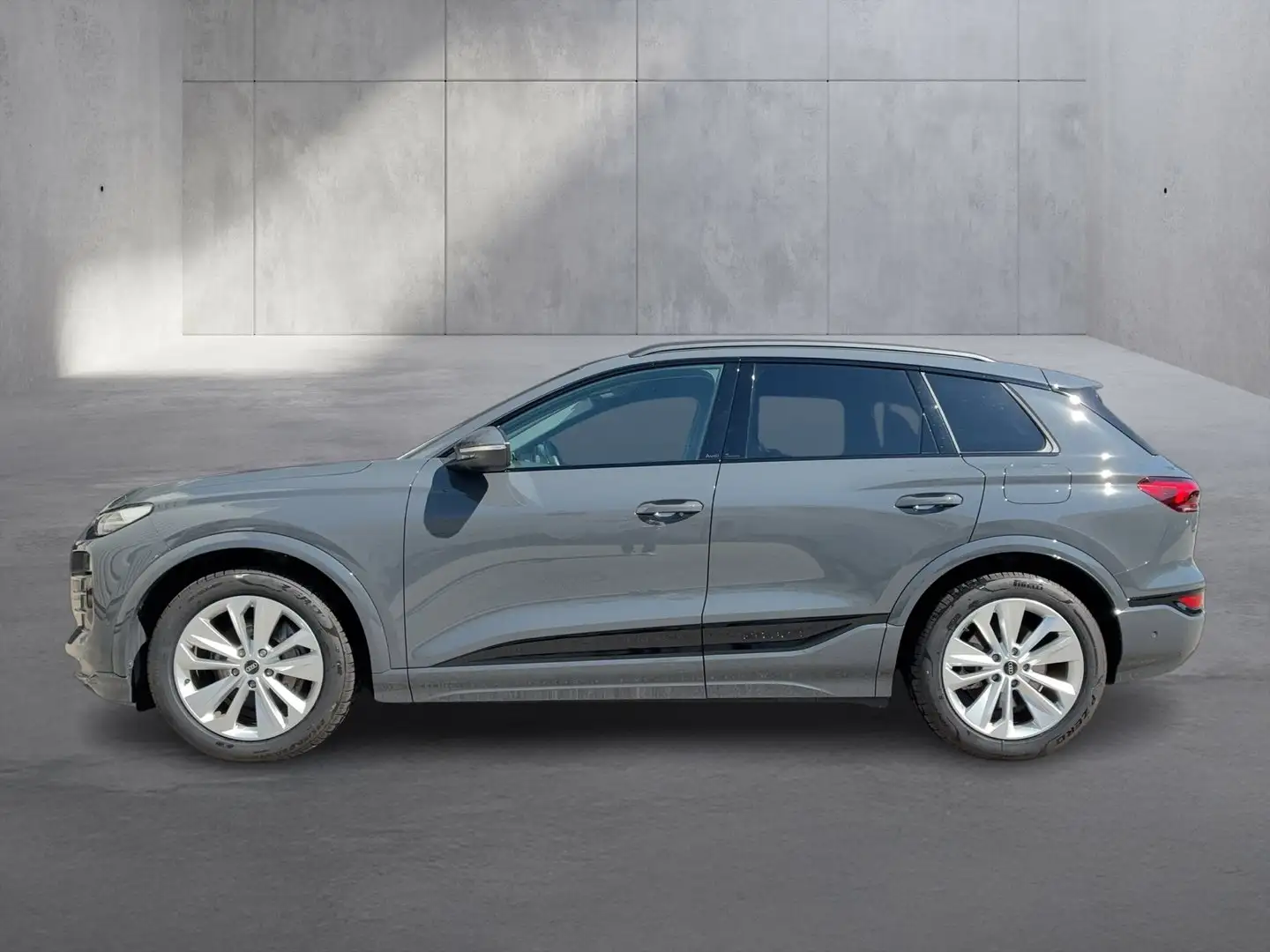 Audi Q6 e-tron e-tron quattro Grau - 2