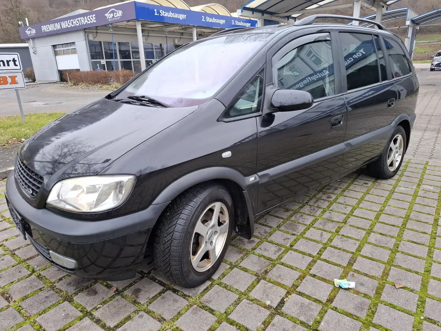 Opel Zafira .Diesel 2.2 Ltr. AHK. auf Wunsch TÜV  neu Schwarz - 1