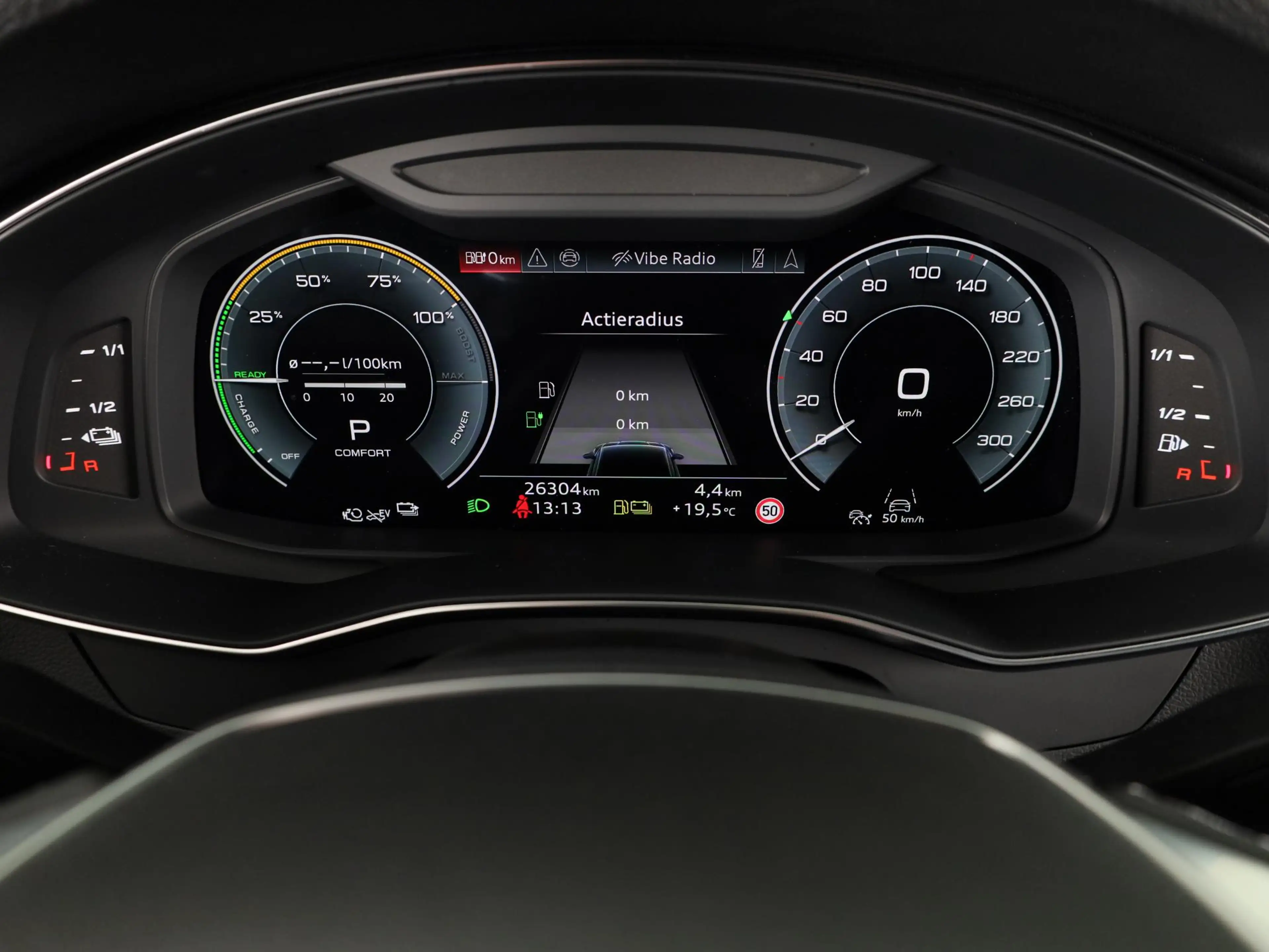 Audi A7 Sportback 50 TFSI e quattro Pro Line 299PK | Head — photo 8