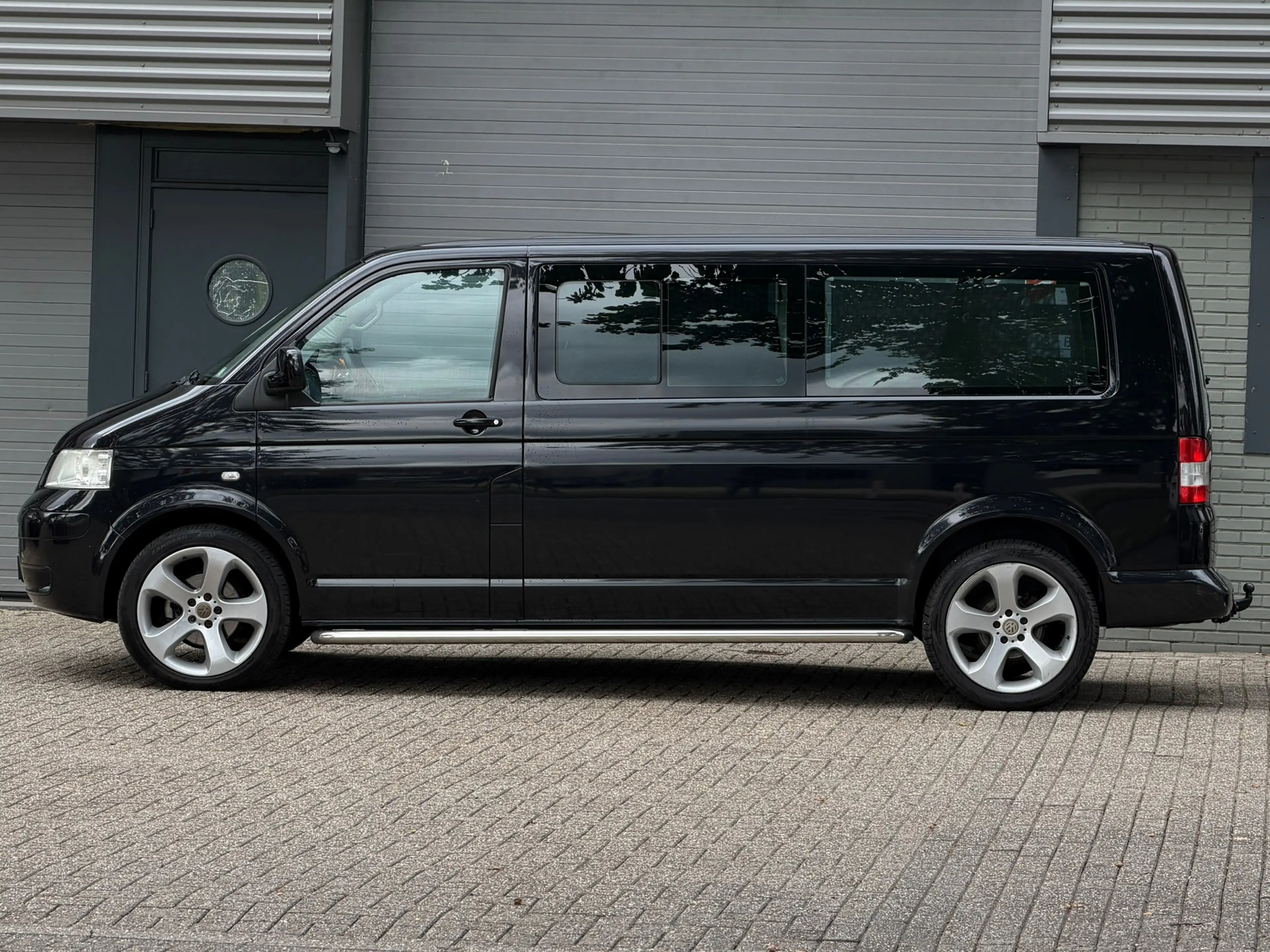 Volkswagen Transporter 2.5 TDI 340 Trendline DC , CARAVELLE , 9 PERSOONS — photo 2