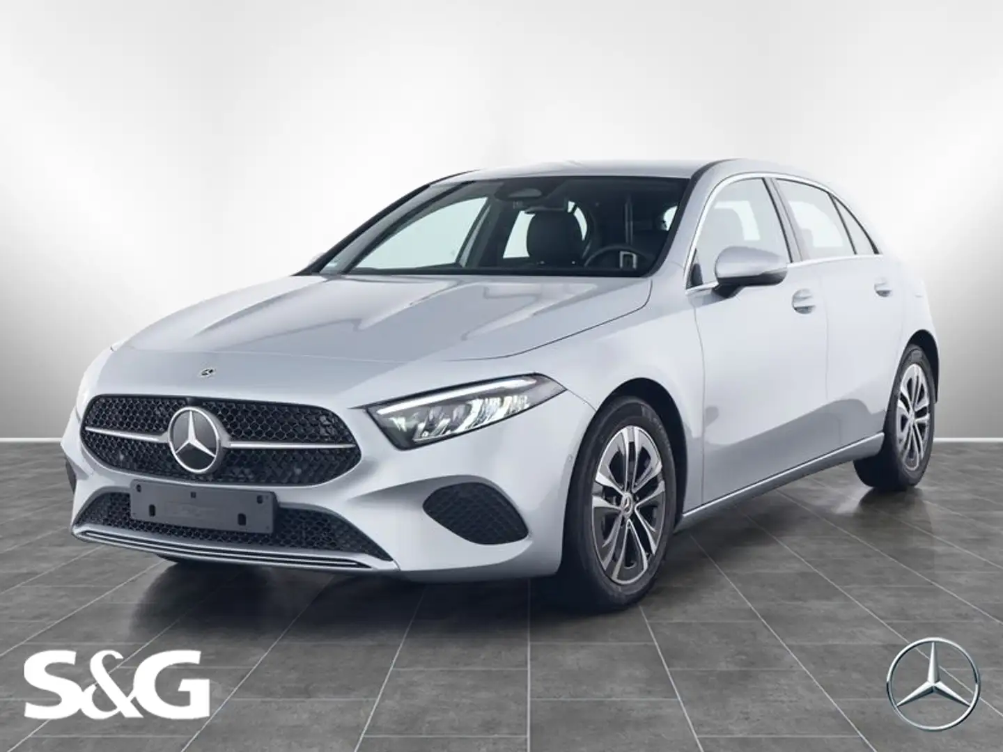 Mercedes-Benz A 200 Kompaktlimousine progressive RüKam+LED+17 Zilver - 1