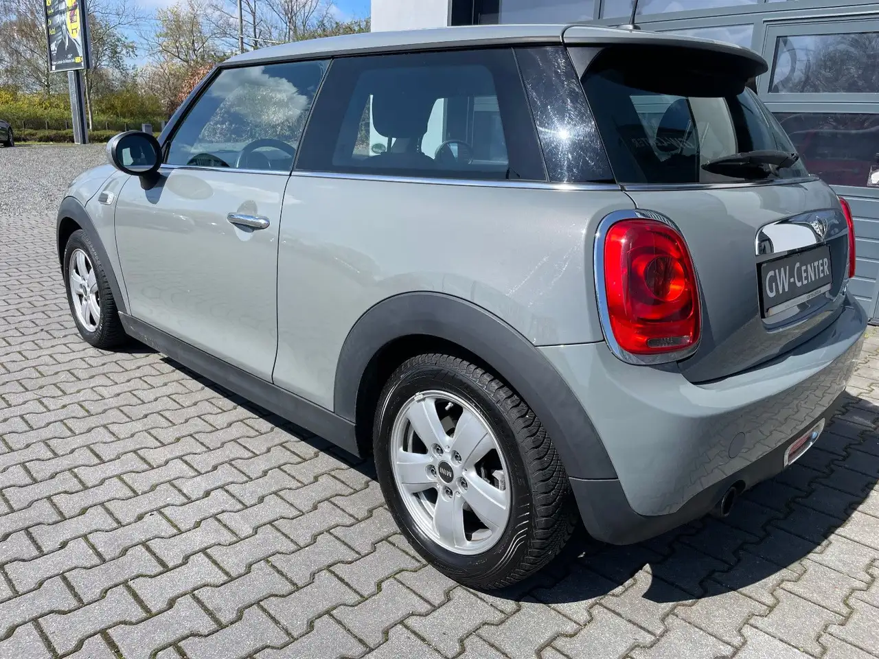 Das Auto