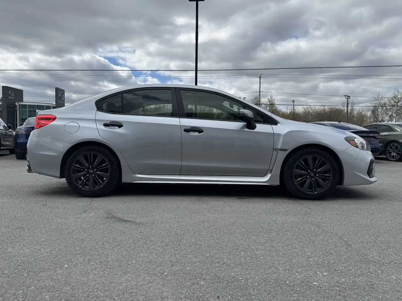Subaru WRX снимка Subaru WRX