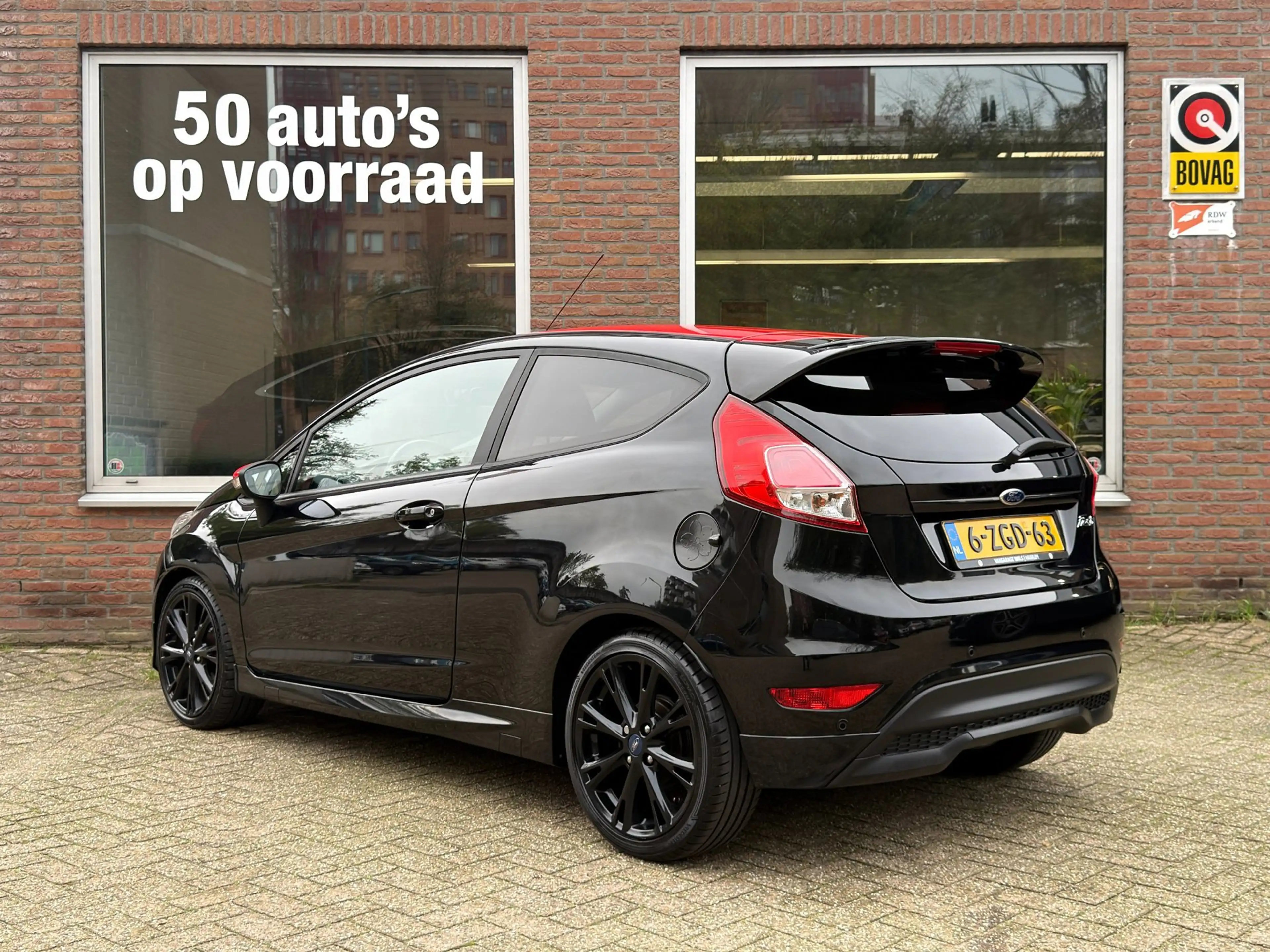 Ford Fiesta 1.0 EcoBoost Red/Black Edition | 140PK | Cruise | — photo 4