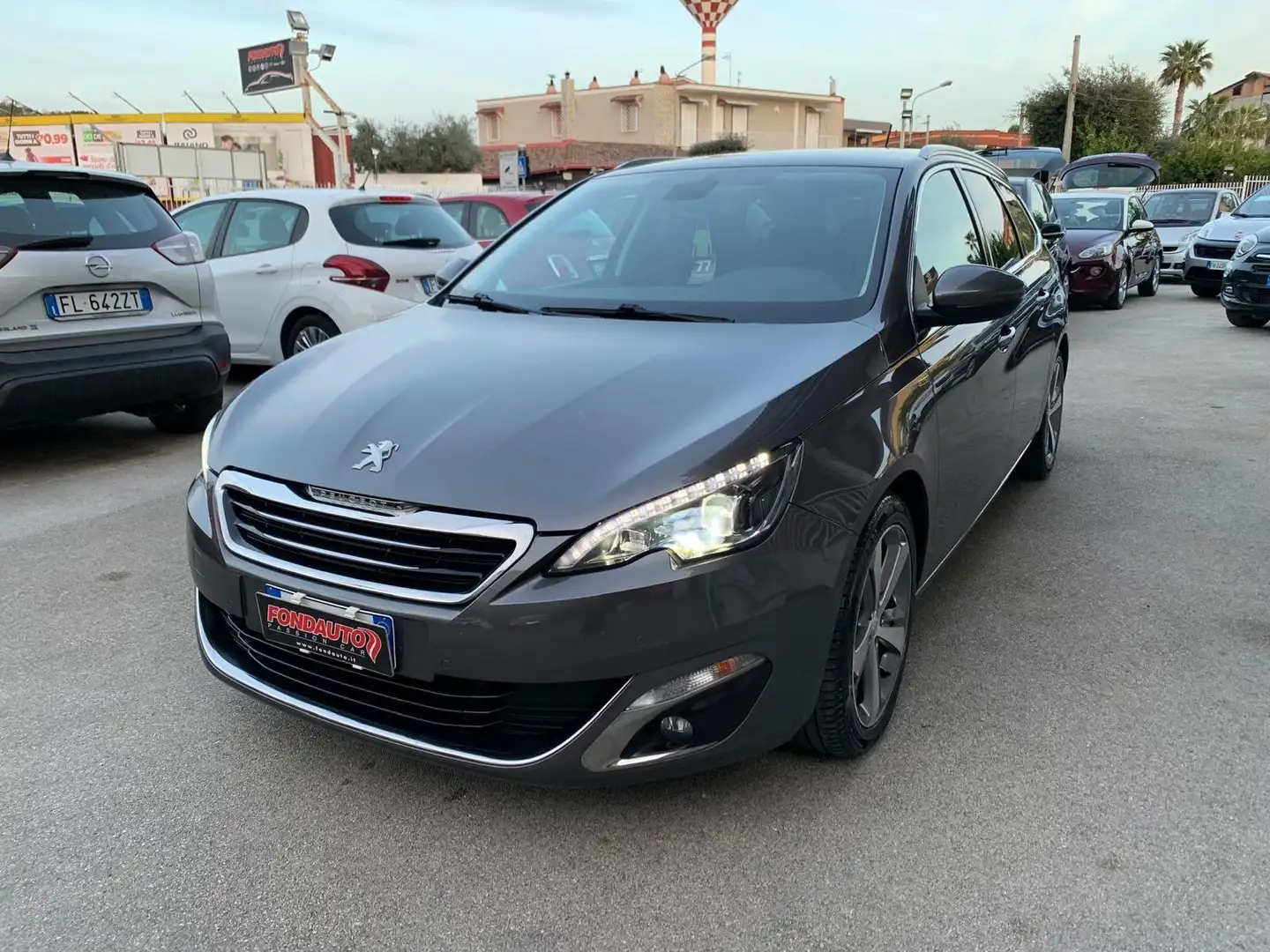 Peugeot 308 308 SW 1.6 bluehdi Allure s Gris - 1